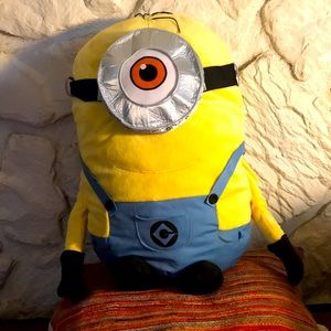 NWOT Giant Minion Plush